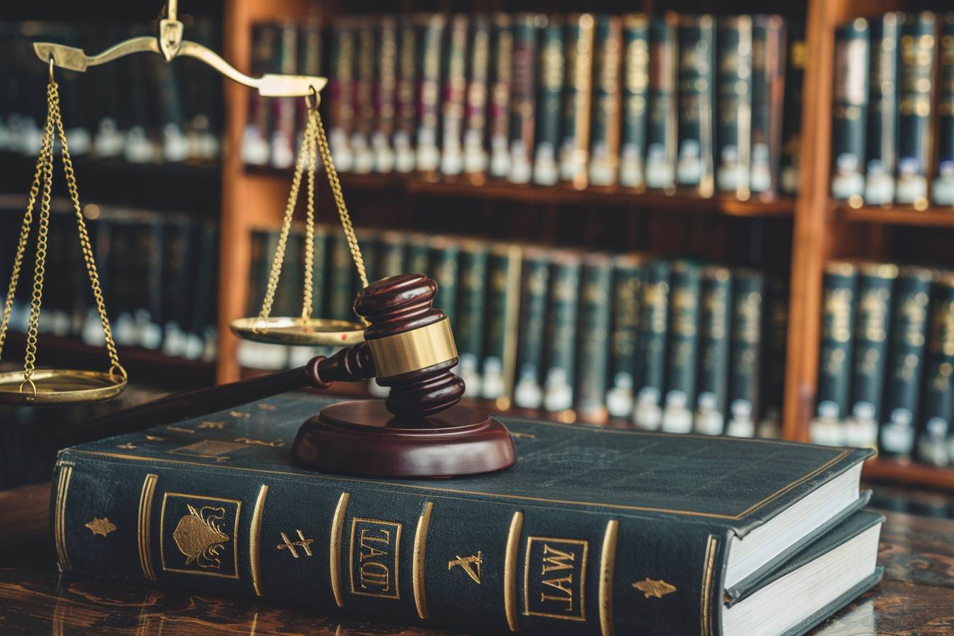 Les Étapes de la Formation Professionnelle pour Devenir Avocat en Droit Pénal